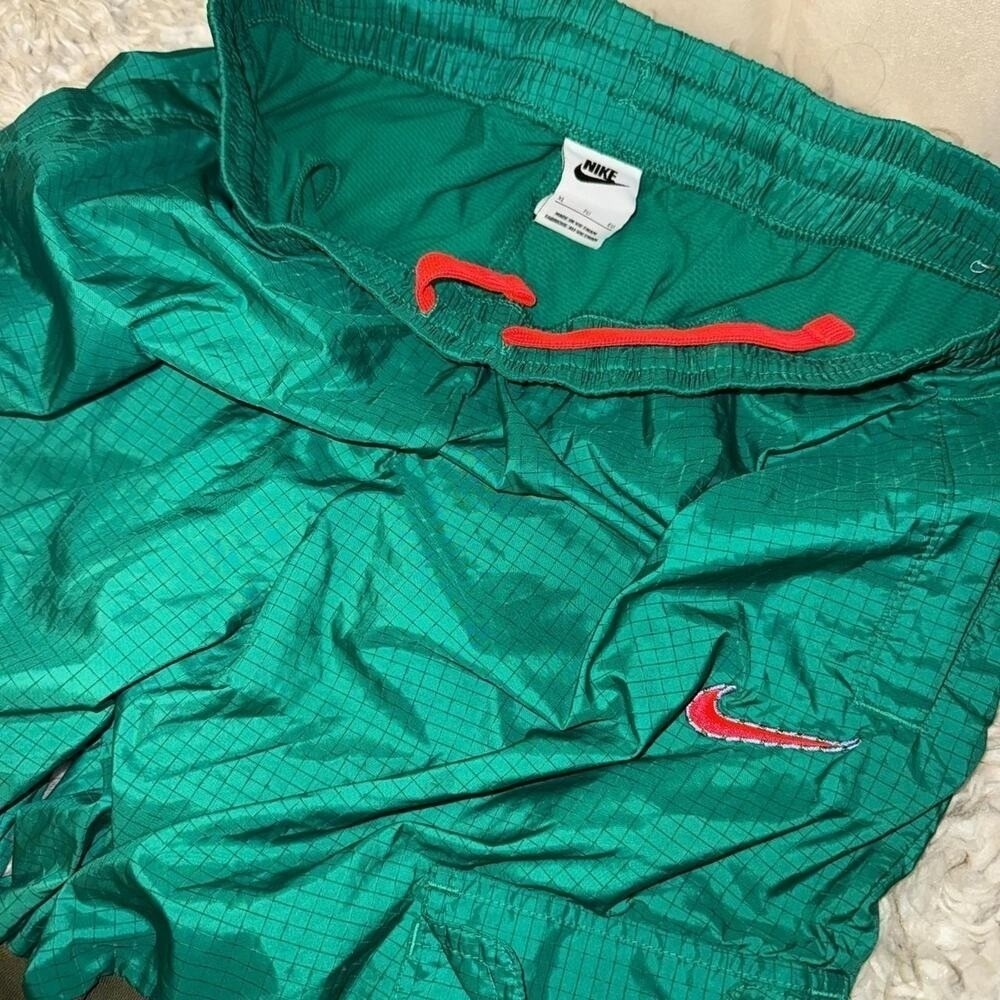 Nike Outdoor Play‎ Colorblock Jogger Pants - Picture 4 of 5
